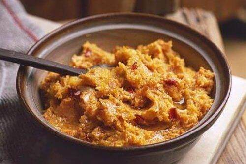 Roasted garlic and sweet potato purée