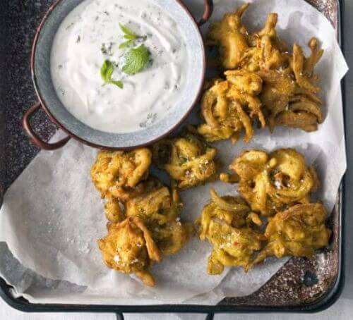 Red onion bhajis with garlic and mint raita