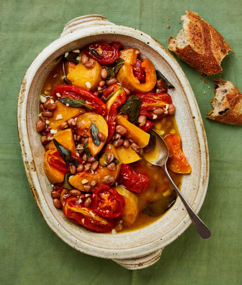 Squash and Borlotti beans tray bake with tomatoes and sage