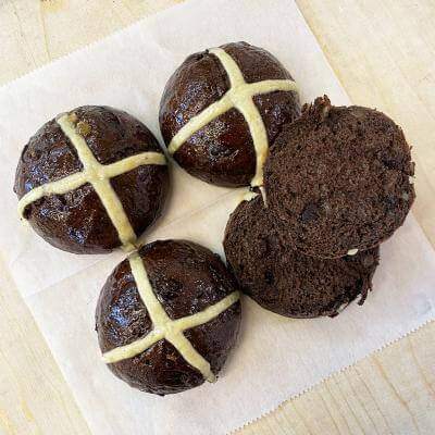 Hot cross buns! And a savoury breakfast course from the Regather box