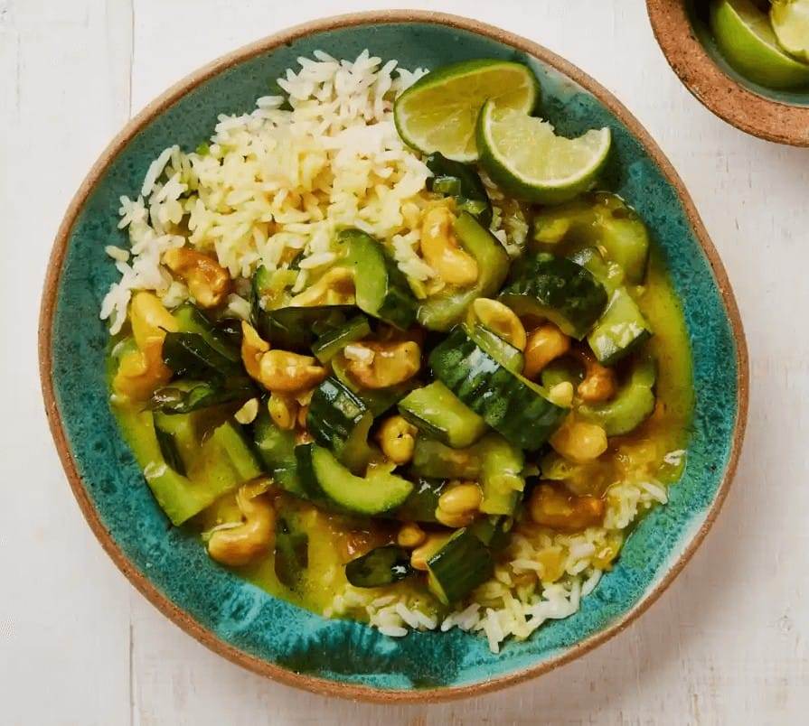 Sri Lankan cucumber and cashew curry