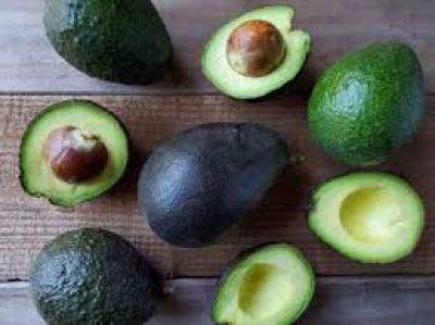 15-minute avocado pasta